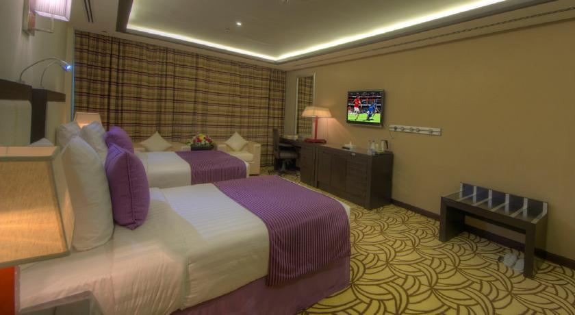 فندق ريين تري رولا – بر دبي