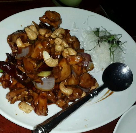 مطعم زينغ هيز للمأكولات الصينية – مينا السلام