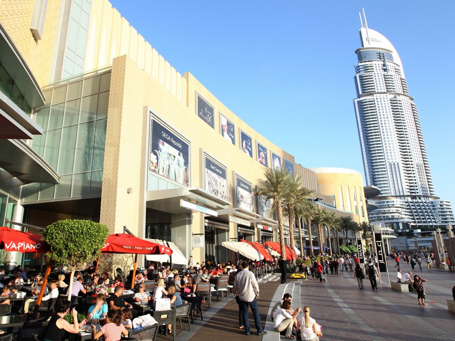 بالفيديو .. جولة في دبي مول أكبر مجمع تجاري في العالم