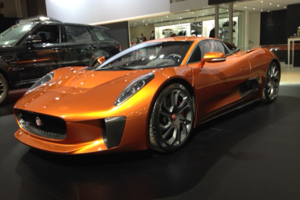 أفضل السيارات التي تم الكشف عنها خلال معرض دبي للسيارات 2015