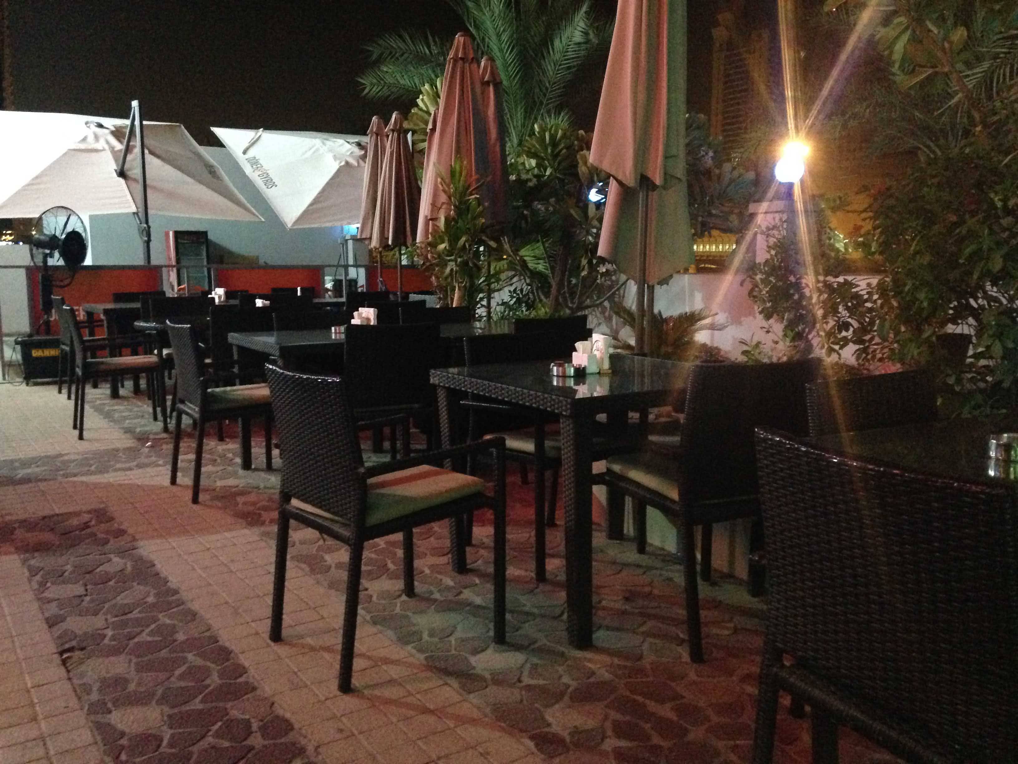 مطعم فيرى كسيف تهرون للمأكولات الإيرانية في دبي