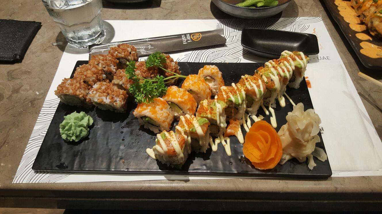 نظرة على مطعم موري سوشي للمأكولات اليابانية في دبي