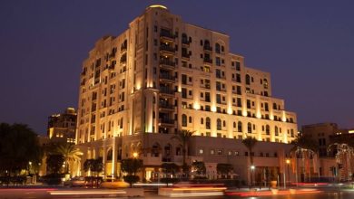 فندق المنزل … تحفة المعمار العربي بوسط مدينة دبي