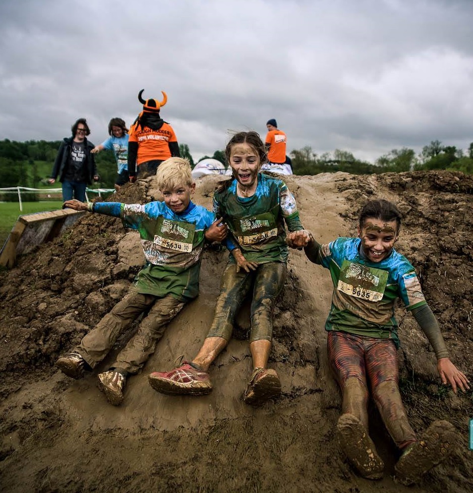 uaes-mini-thrill-seekers-prepare-for-muddy-fun-with-friends-as-du-tough-mudders-obstacle-course-run-for-children-aged-7-13-draws-closer