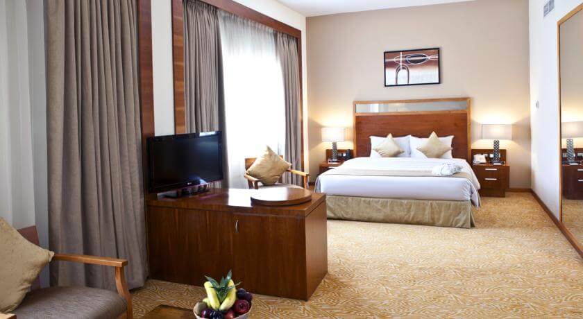 نظرة على فندق لاندمارك جراند في دبي