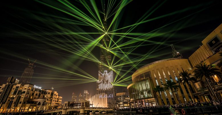 استمرار عروض الليزر والأضواء في برج خليفة لنهاية مارس 2019