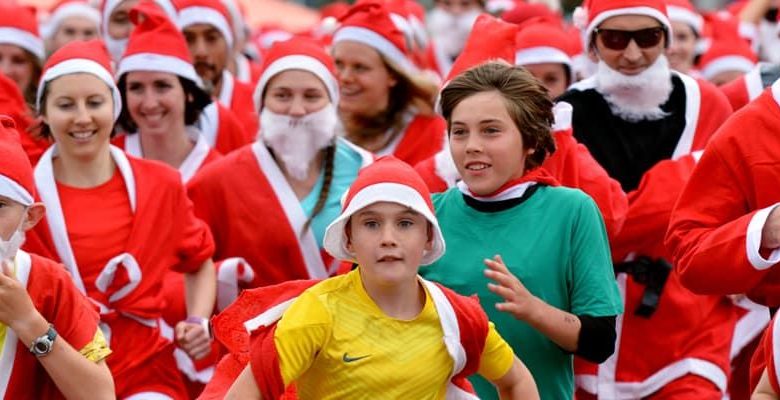 فعالية ذا سانتا ران في دبي dubai festival city santa run