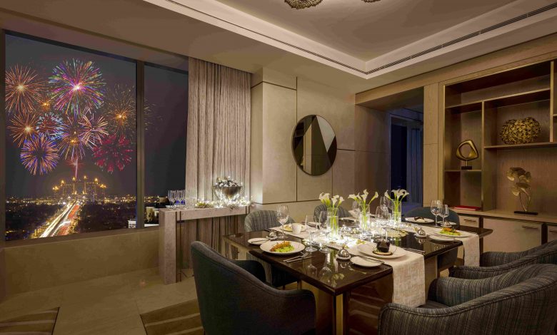 فندق سانت ريجيس دبي يطلق باقة إقامة احتفالية لا تضاهى لليلة رأس السنة 2023