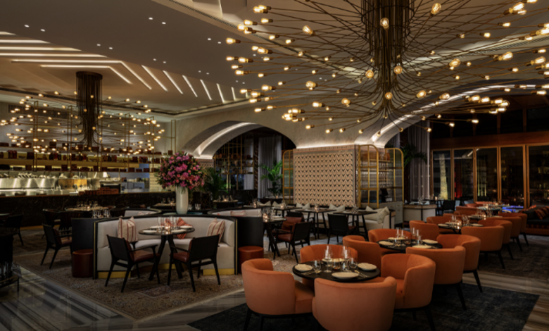 مطعم رويا دبي يفتتح أبوابه رسمياً في إمارة دبي