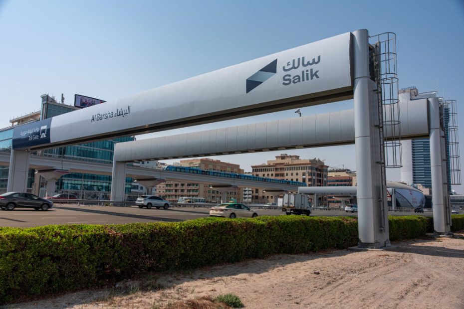 A-Salik-toll-gate-on-Sheikh-Zayed-Road-in-Dubai-the-UAE.-Image-courtesy-BloombergContributorGetty-Images-e1680957250412