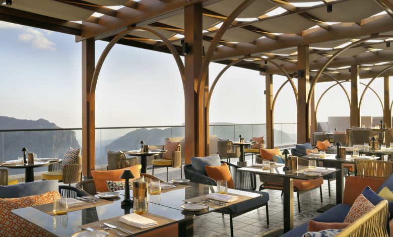 مطعم Vue Rooftop & Lounge