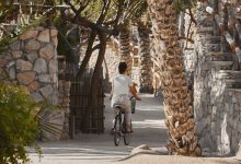Bicycle_Rides_Around_the_Resort_[9907-ORIGINAL]