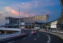 1. The hotels have direct connectivity to Terminal 2 of Hongqiao International Airport上海虹桥机场双品牌酒店与虹桥机场T2航站楼无缝相连