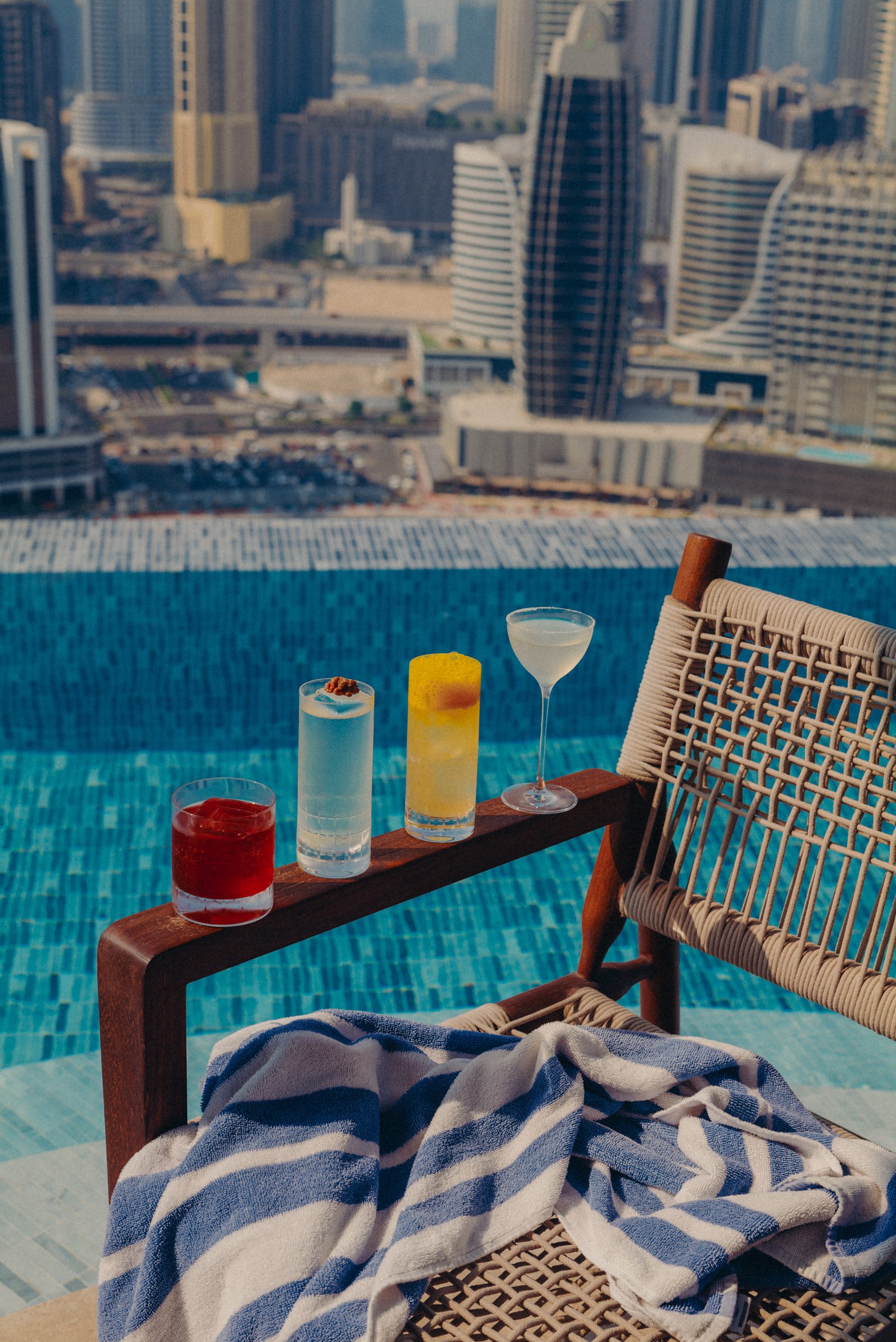 هاي سوسايتي