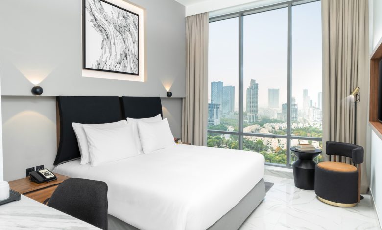 Holiday Inn Dubai Village Circle_King