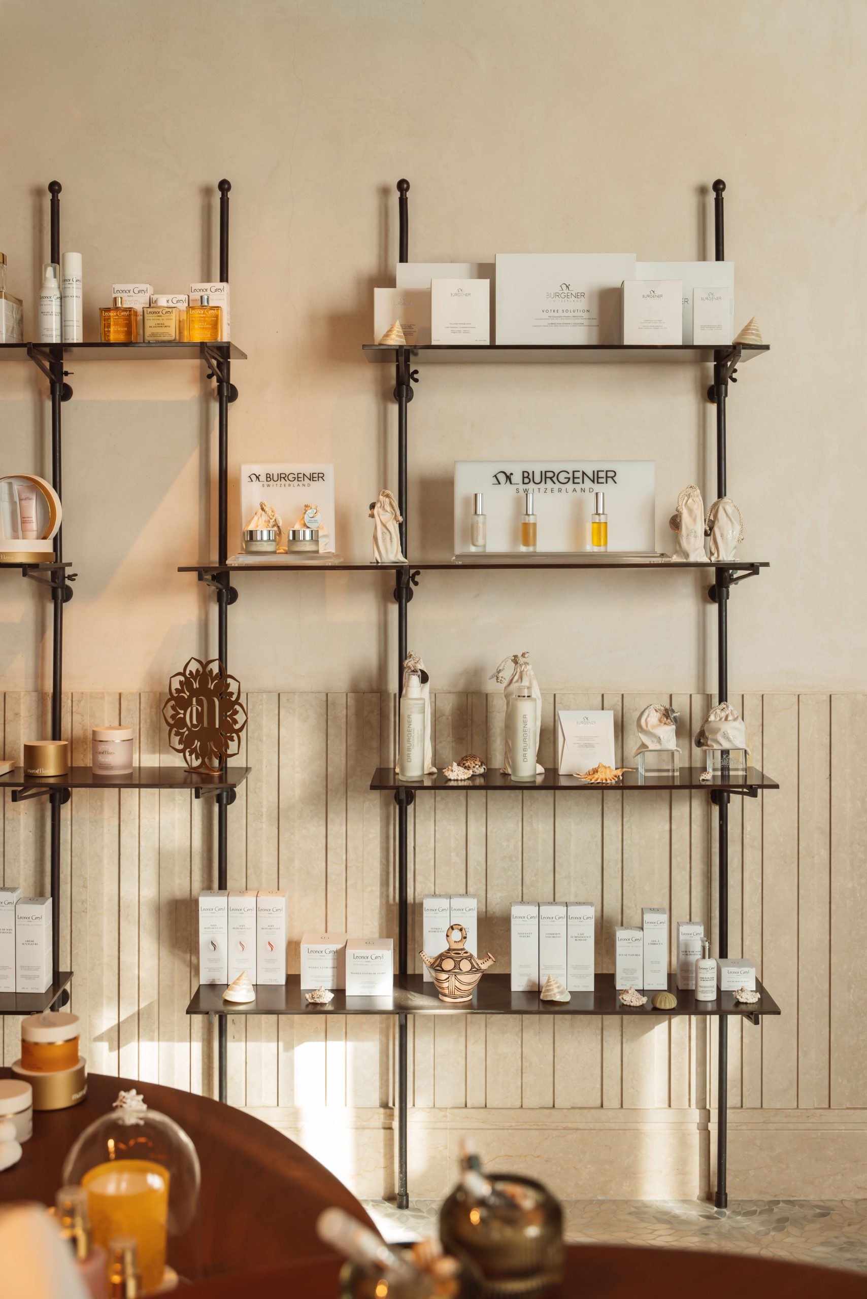 رويال منصور تمودا باي