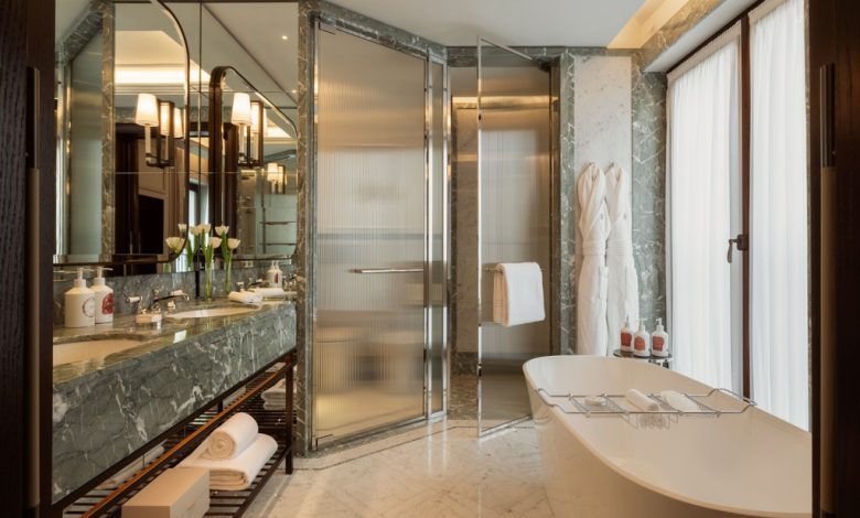 resized_CHR_Rooms_SuperiorRoom_506_WhatTheFox-0031