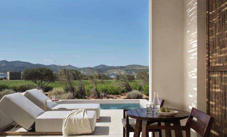 PASDH-P0007-Grand-Suite-Outside-Area-Pool-1280×1280