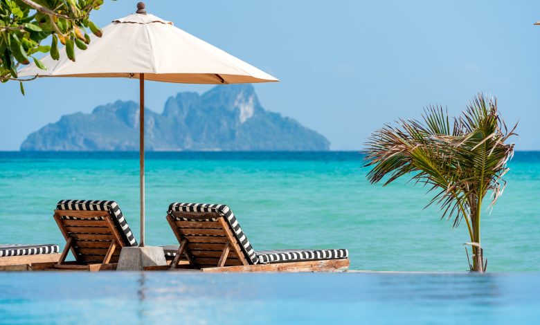 6 SAii PhiPhi Island Village Fun Pool Singe Sunbed and Ocean