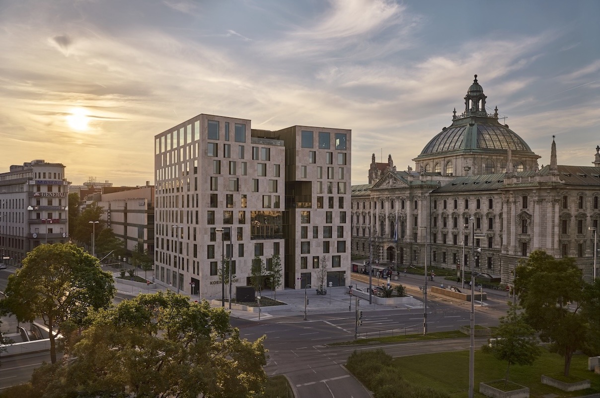 Koenigshof Munich Exterior_29510 1